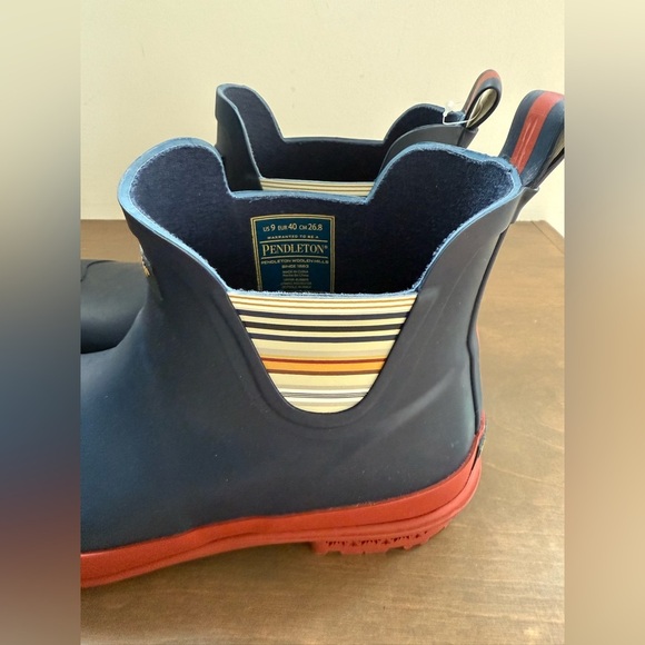 Pendleton WOMEN'S BRIDGER STRIPE WESTERN CHELSEA RAIN BOOT 9 • NWOT - Picture 8 of 10